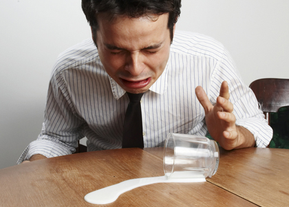 Dicas de expressões em Inglês: Cry over spilled milk, Turn in